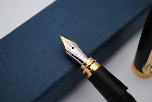 Vista 4 de JINHAO 500 Pluma Estilográfica Punta F (azul jaspeado)