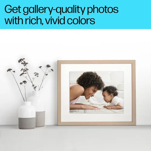 Vista 3 de HP (CR671A) Papel fotográfico Premium Plus, satén, blanco, 8.5x11 pulgadas, 25 hojas