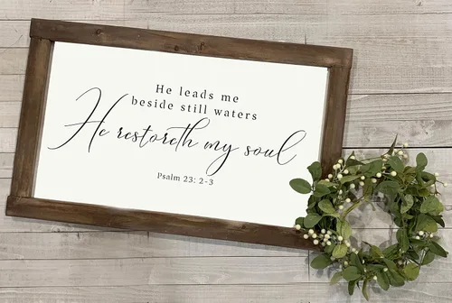 Vista 5 de He Leads Me Beside Still Waters - Kit de plantillas de versículo bíblico, plantilla reutilizable, arte de pared de las Escrituras, letrero de sala