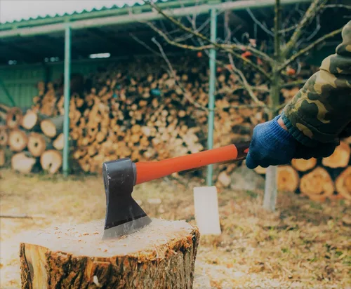 Vista 4 de Herramientas Tabor Tools, hacha para corte y hacha para división