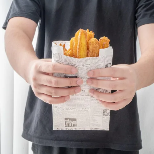 Vista 6 de Restaurantware Bag Tek - Bolsas de papel de 4.3 x 1.5 x 6.3 pulgadas para aperitivos, 100 bolsas desechables para papas fritas, a prueba de grasa