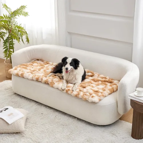 Vista 14 de COZY KISS Funda para silla de piel sintética, suave e impermeable para protector de asiento de automóvil, alfombrilla a prueba de orina líquida