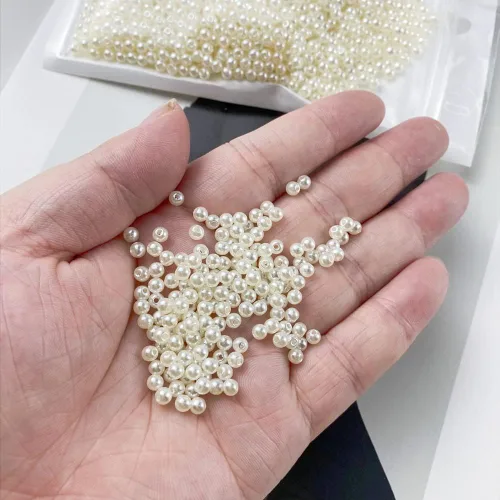 Vista 2 de 2000 cuentas de perlas redondas sueltas de 0.157 pulgadas con agujero para manualidades, pulseras, collares, suministros de fabricación de joyas