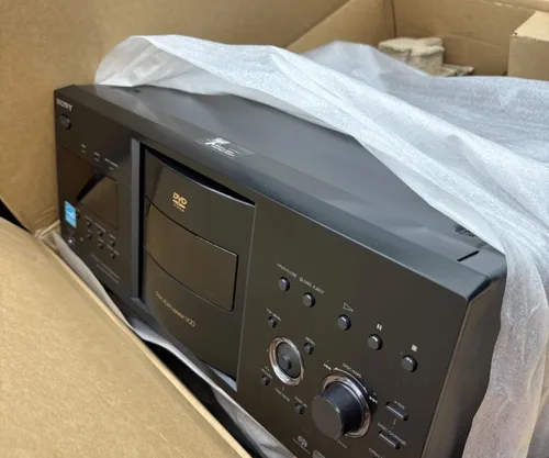 Vista 3 de Sony DVPCX995V 400-Disc DVD Mega cambiador/reproductor (modelo 2009)