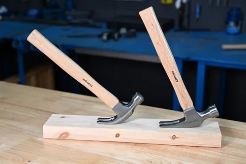 Vista 6 de Century Drill & Tool 72278 Martillo de garra recta, 24 onzas, acero forjado en gota, mango de madera de nogal, martillo rasgado duradero