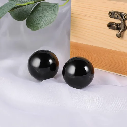 Vista 6 de Learay 2 bolas de obsidiana negra Baoding, bolas de masaje de ejercicio de salud chinas con bolsa de transporte para aliviar el estrés, bolas