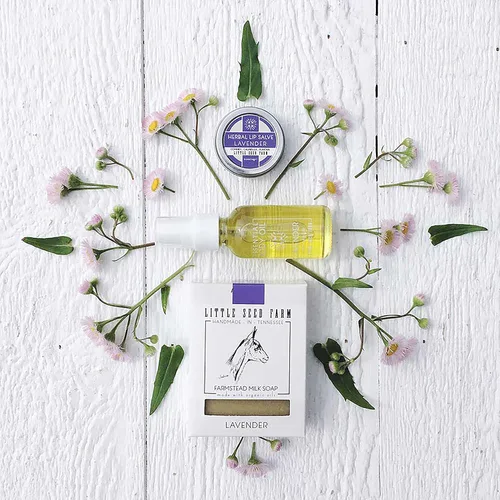 Vista 4 de Little Seed Farm Aceite corporal esencial, lavanda, 4.0 onzas