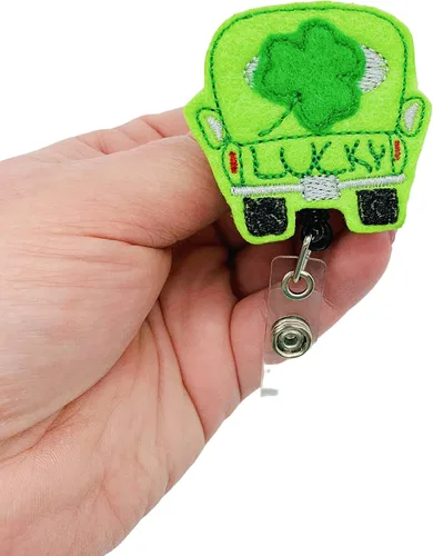 Vista 2 de Shamrock Truck Badge Reel