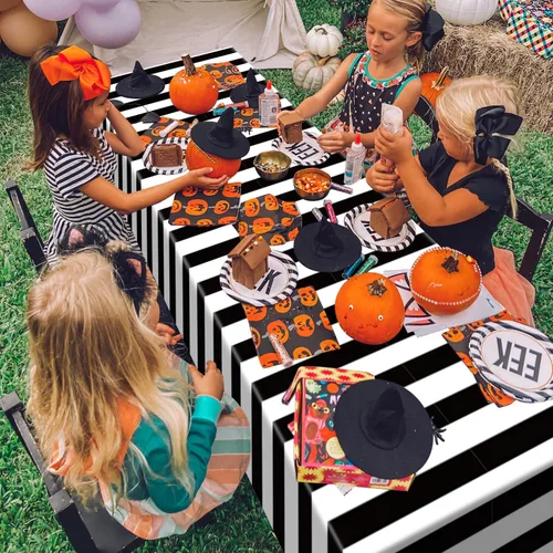 Vista 4 de 4 manteles de rayas blancas y negras, funda de mesa a rayas negras, decoración de mesa de plástico para vacaciones, cumpleaños, baby shower, picnic