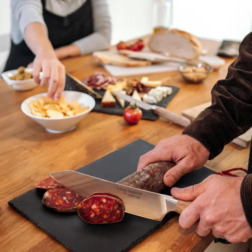 Vista 5 de Arcos Jose Andres - Cuchillo de filete de 10 pulgadas para cortar carne forjada, hoja profesional de acero inoxidable NITRUM con borde de seda