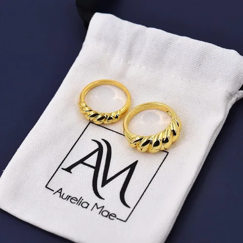 Vista 6 de Anillo de cúpula de baguette Anillo de cúpula de oro con circonita cúbica Banda gruesa apilable de circonita cúbica