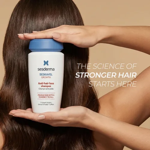 Vista 5 de Sesderma SESKAVEL Champú anticaída de 8.45 onzas líquidas Fórmula con factores de crecimiento Tratamiento capilar con extracto de sabal
