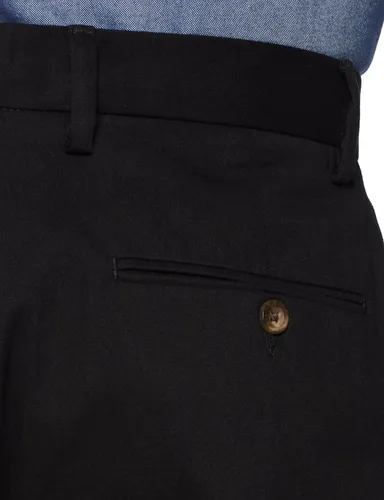 Vista 5 de Tienda Essentials Men's Classic-Fit Wrinkle-Resistant Flat-Front Chino Pant (Available in Big & Tall)