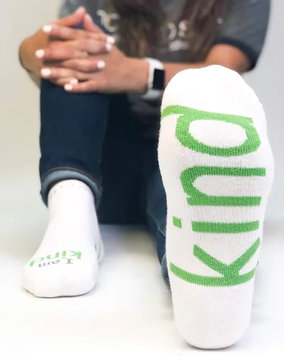 Vista 3 de notes to self Socks - Daily Affirmations, Inspirational Socks for girls & boys