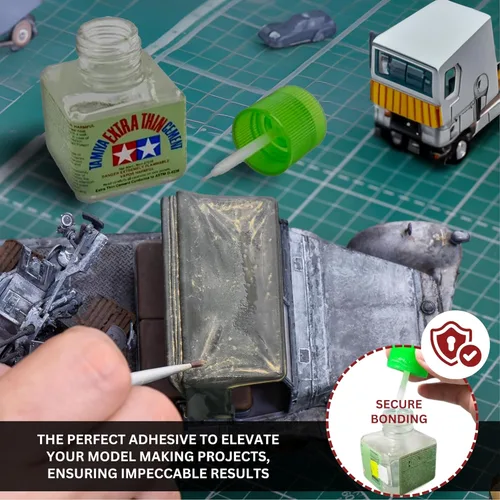 Vista 3 de Tamiya Cemento Extrafino para Modelos de Plástico con Hisopos de Mezcla Pixiss, 3 Botellas de Presión con Punta de Aguja y Embudo - Pegamento