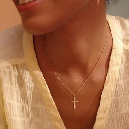 Vista 114 de Fettero - Collar con dije de cruz de fe, chapado en oro de 14 K, cadena fina, minimalista, simple, pequeña, para oración, regalo de joyería religiosa