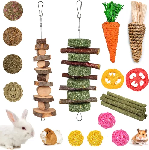 Vista 7 de Grddaef 18 piezas de juguetes de conejo, juguetes de conejo, conejillo de indias, juguete natural de madera de manzana, hierba, palitos de Timothy