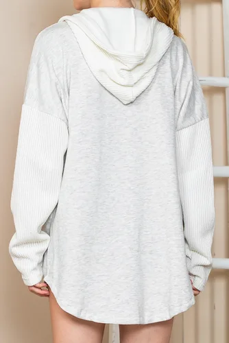 Vista 6 de SHEWIN - Sudadera de gran tamaño para mujer, de ajuste holgado, casual, manga larga, con botones, con capucha y bolsillos a gris