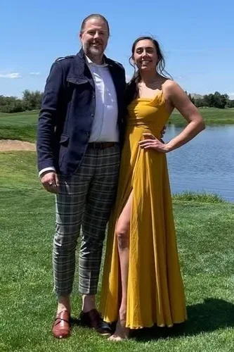 Vista 8 de Vestidos largos de dama de honor de gasa para mujer, vestido formal de boda con cuello redondo, abertura alta, con bolsillo
