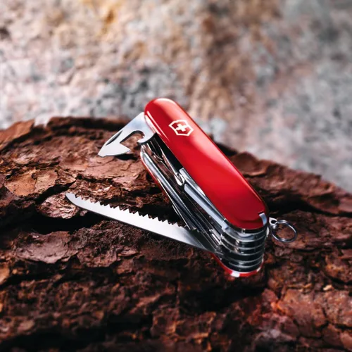 Vista 4 de Victorinox Rambler - Cuchillo suizo del ejército, compacto, 10 funciones, navaja de bolsillo de fabricación suiza con destornillador Phillips