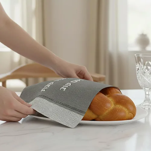 Vista 4 de Blue Sky Cubierta cuadrada de jalá plateada, 13 x 13 pulgadas, 18 unidades, diseño elegante para Shabat y vacaciones