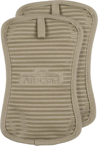 Vista 18 de All-Clad Soporte Premium para Ollas y Almohadilla Térmica: Resistente al Calor hasta 500 Grados - 100% Algodón, Almohadilla Térmica de 10"x6.25