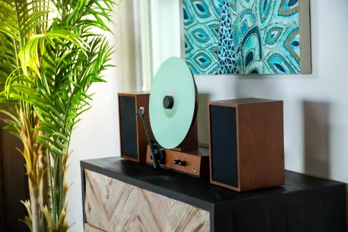 Vista 6 de Reproductor de discos de vinilo vertical Fuse GLD con altavoces Moldura negra Bluetooth 5.3, AUX Altavoces externos de gama completa