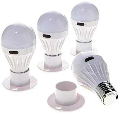 AlltroLite Paquete de 4 bombillas LED inalámbricas que funcionan con pilas, bombilla brillante de 200 lúmenes con 2 controles remotos y accesorio