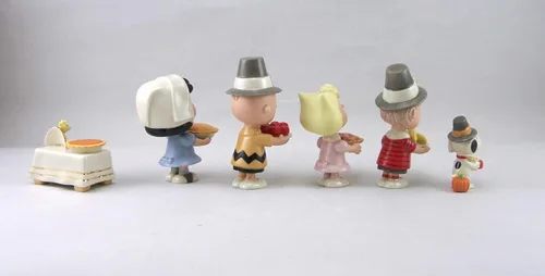 Vista 4 de Lenox 841131 Peanuts - Juego de 6 figuras de Acción de Gracias por Lenox