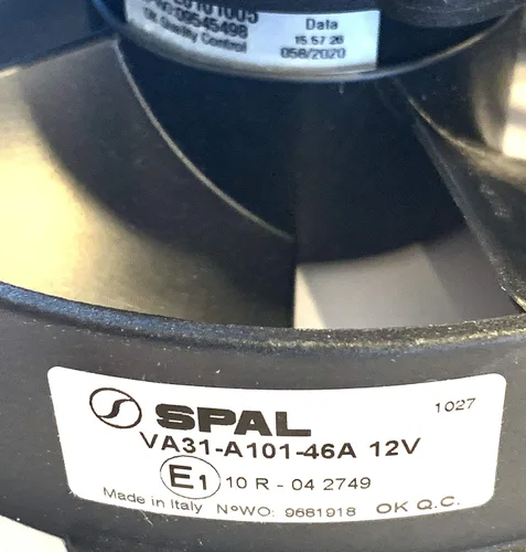 Vista 4 de SPAL 30103011 Ventilador extractor de 5.2" de cuchillas rectas de alto rendimiento de 12 voltios 342 cfm