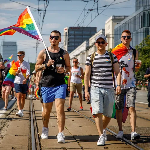 Vista 6 de Jexine 300 pines de botón de cara de sonrisa arcoíris a granel de 1 pulgada, broche de orgullo arcoíris lindo broche de bandera del orgullo arco