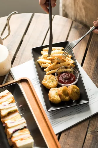 Vista 5 de YHOSSEUN Juego de 4 bandejas de cerámica para servir, bandejas rectangulares para servir y bandejas para comida, sushi, bandejas de servir de 9.8