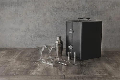 Vista 4 de A Picnic Time Manhattan Cocktail Case, Juego de coctelera de acero inoxidable, herramientas de barra premium, accesorios de bar y kit de barman
