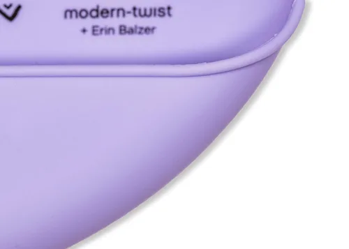 Vista 3 de Modern Twist - Babero 100% silicona de grado alimenticio, impermeable y reutilizable, Badger Family - Lavanda