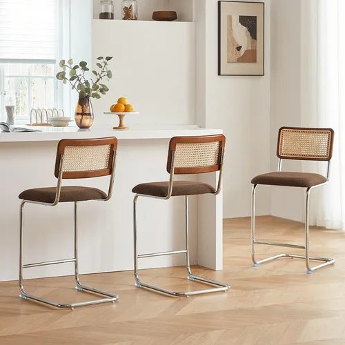 Vista 27 de Juego de 3 taburetes de ratán natural con respaldo de madera maciza, taburetes de bar Cesca modernos de mediados de siglo de 24 pulgadas, taburete