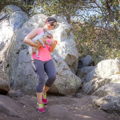 Vista 7 de Chuckit! Air Fetch Ball - Juguete para perro, mediano (2.5 pulgadas de diámetro), para perros de 20 a 60 libras