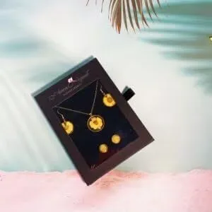 Vista 7 de Conjunto de regalo de joyería de plata esterlina con flor prensada hecha a mano para mujer 3 en 1 Daisy